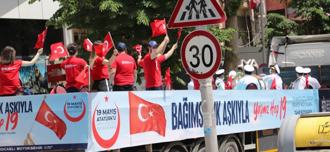 19 Mayıs coşkusu Kocaeli’deki evlere konuk oldu