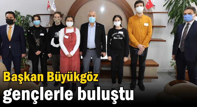 Başkan Büyükgöz Gençlerle Buluştu