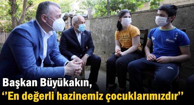 Başkan Büyükakın, ‘’En değerli hazinemiz çocuklarımızdır’’