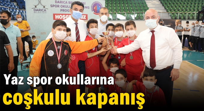 Yaz spor okullarına coşkulu kapanış