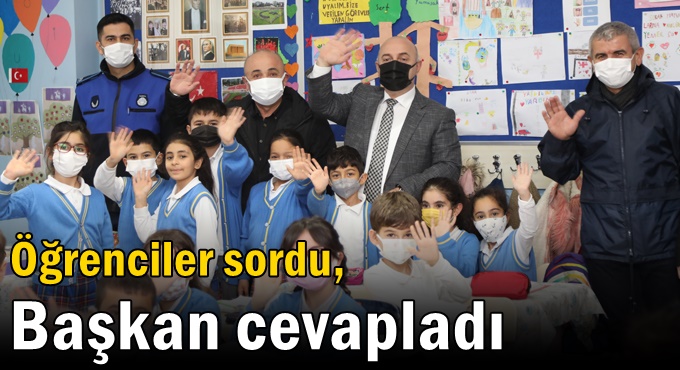 Öğrenciler sordu, Başkan cevapladı