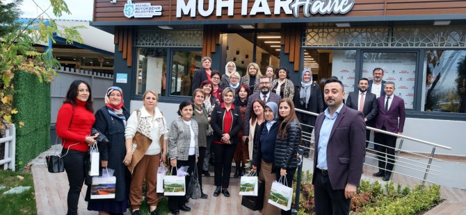 Büyükşehir, önemli günde kadın muhtarları unutmadı