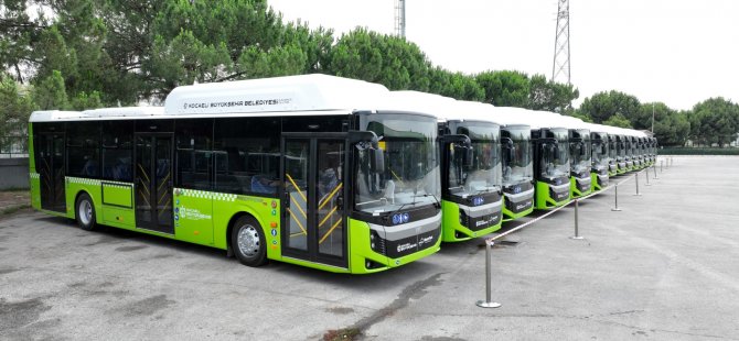 Büyükşehir’in 20 yeni otobüsü teslim edildi
