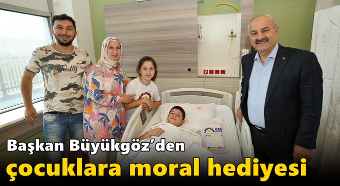 Başkan Büyükgöz’den çocuklara moral hediyesi