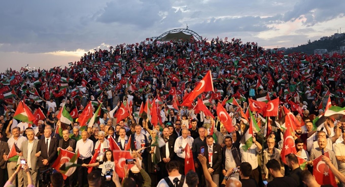 Büyükakın: Gazze’de tüm değerler yok edildi