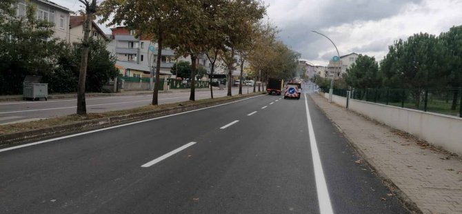 Derince Ertuğrul Gazi Caddesi’nde yol çizgileri çizildi