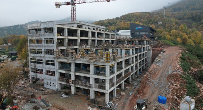 Teleferik otoparkında kaba inşaat bitmek üzere