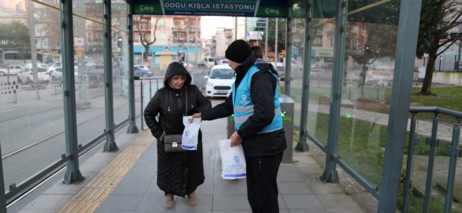 Büyükşehir, 4 bin 600 kandil simidi dağıttı