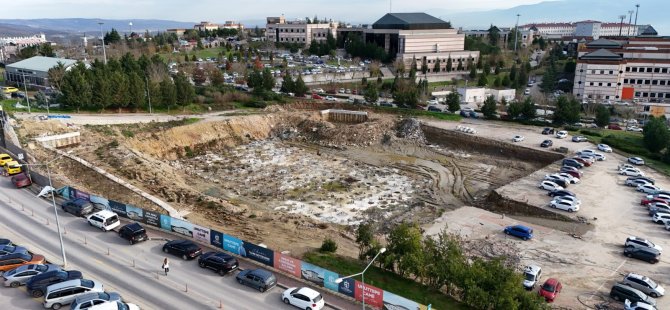 Umuttepe Otopark ve Cami projesini bırakan firmaya ceza