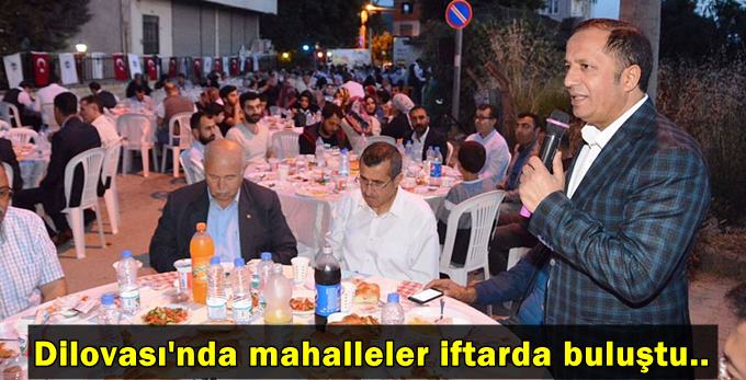 Dilovası'nda mahalleler iftarda buluştu..