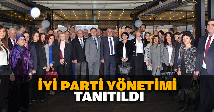 İYİ Parti Kocaeli il yönetimi basına tanıtıldı