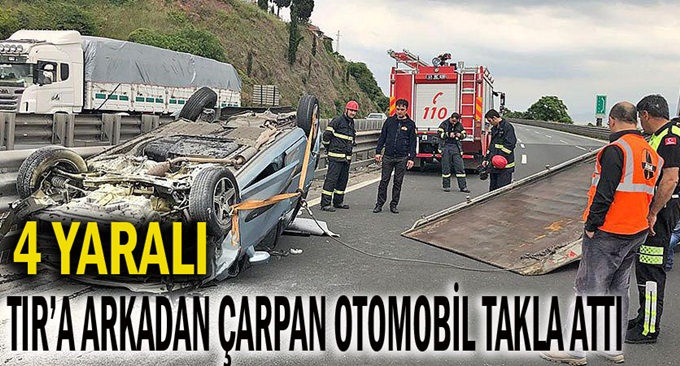 TIR'a çarpan otomobil ters döndü: 4 yaralı