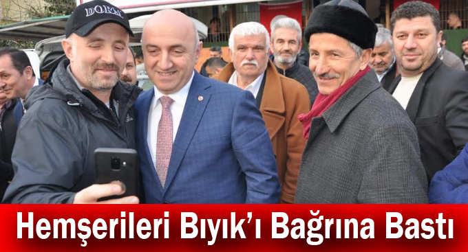 Hemşerileri Bıyık’ı Bağrına Bastı