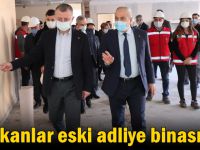 Başkanlar eski adliye binasında