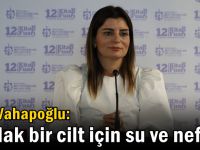 Ece Vahapoğlu: Parlak bir cilt için su ve nefes