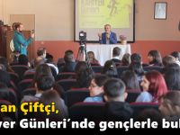 Başkan Çiftçi, Kariyer Günleri’nde gençlerle buluştu