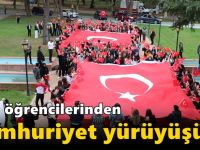 GTÜ Öğrencilerinden Cumhuriyet Yürüyüşü