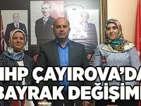 MHP Çayırova'da bayrak değişimi!