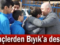 Gençlerden Bıyık’a destek