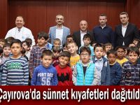 Çayırova'da sünnet kıyafetleri dağıtıldı