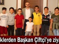 Çat kapı geldiler, fidan dikmek için yer istediler