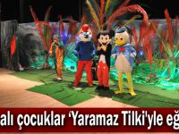 Darıcalı çocuklar ‘Yaramaz Tilki'yle eğlendi