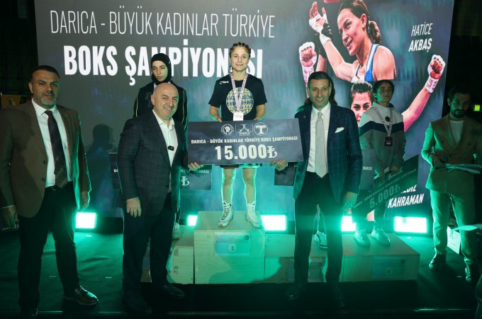 darica’da-buyuk-kadinlar-turkiye-boks-sampiyonasi-firtinasi-(6).jpg