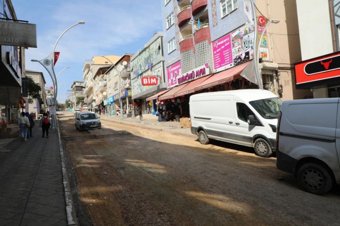 istiklal-caddesi-yol-yenileme-(4).jpg