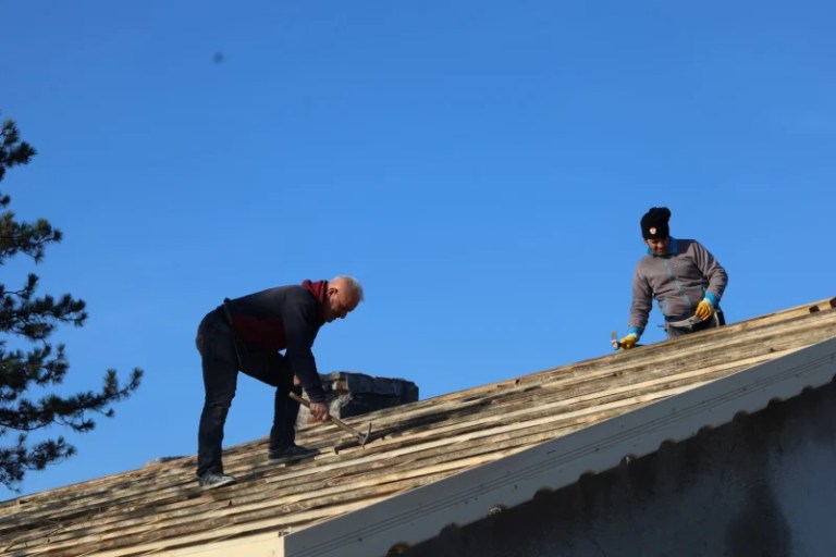 İzmit Kurtdere’de Tarihi Okul Yeniden Hayat Buluyor!