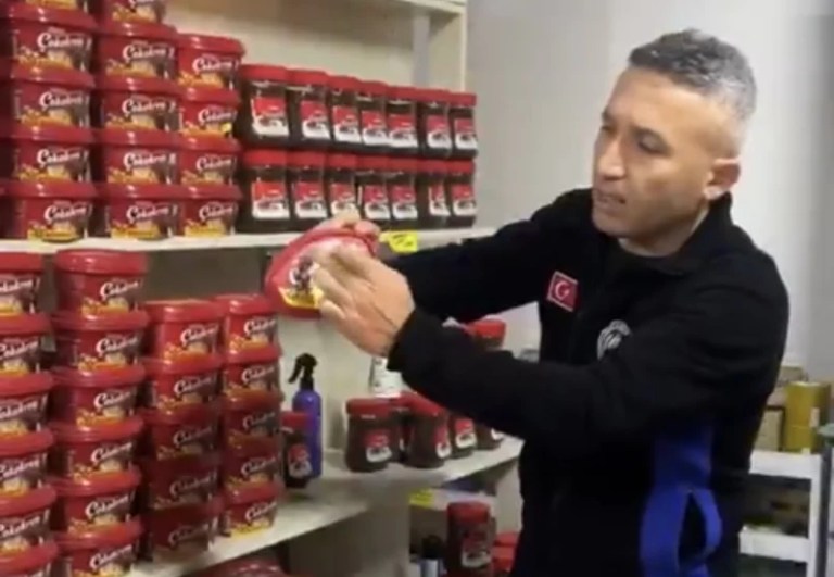 Derince’de Tarihi Geçmiş Ürün Skandalı!