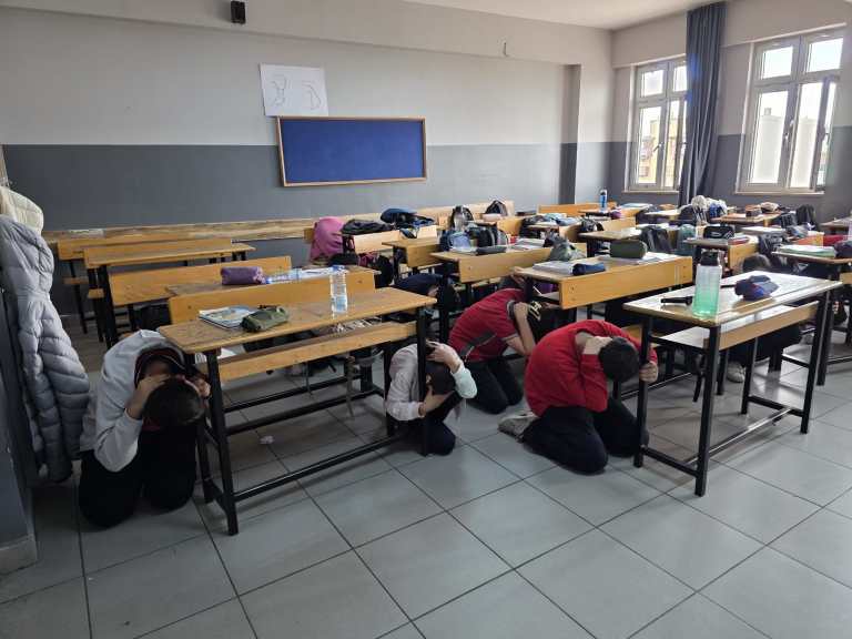 Darıca’da 37 Bin Öğrenciye Afet Eğitimi!