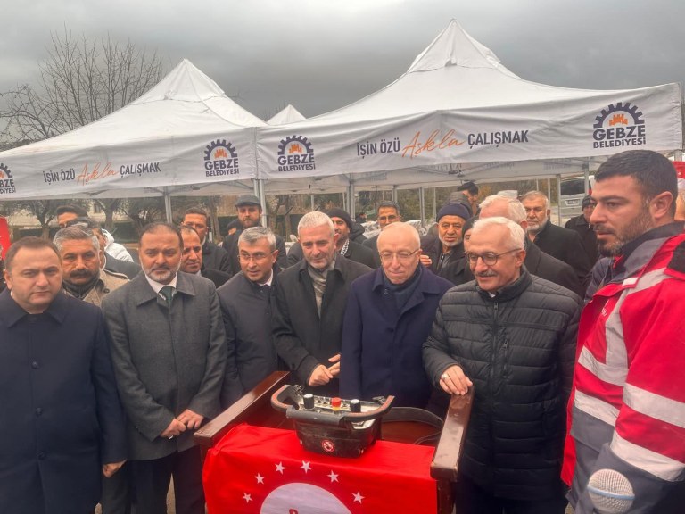 Eskihisar’da Cami ve Külliye Temeli Dualarla Atıldı!