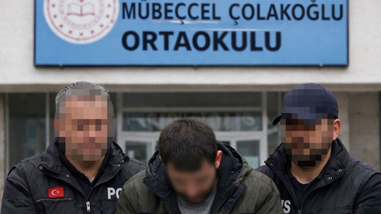 Dilovası’nda Taciz İddiaları: 24 Öğrenci Mağdur Olduğu Öne Sürülen Öğretmen Tutuklandı