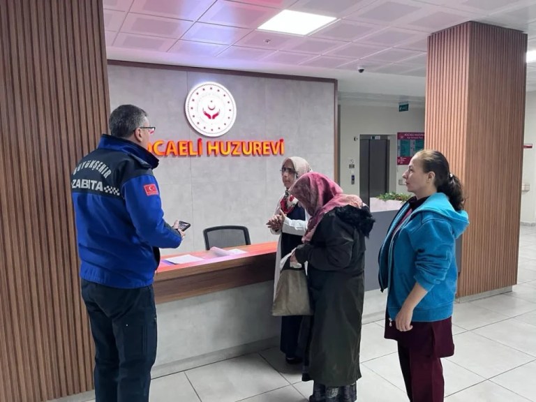 Kocaeli’de Yaşlı Vatandaş Huzurevine Yerleştirildi!