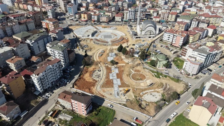 Çayırova Kent Meydanı projesinde sona yaklaşılıyor