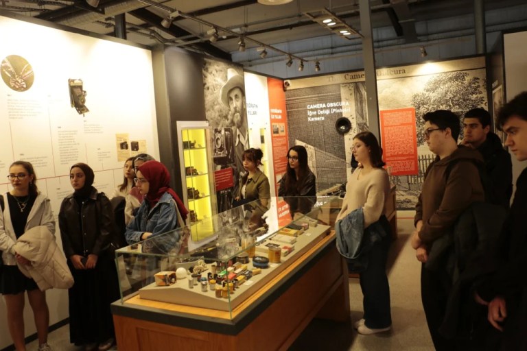 Fotoğrafın tarihsel yolculuğu: Büyükşehir’den eğitim