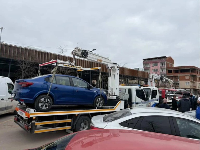 Doğukışla Pazar Alanı Otoparkı Vatandaşın Hizmetinde