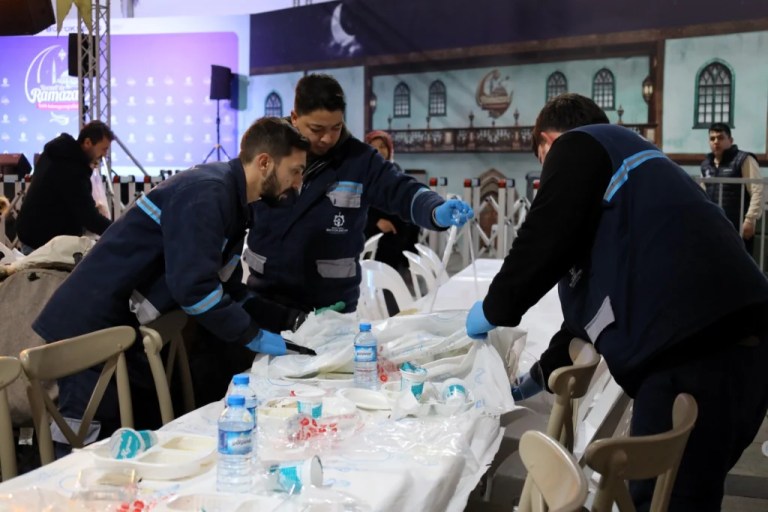 Ramazan Çadırı’nın Fedakar Kahramanları