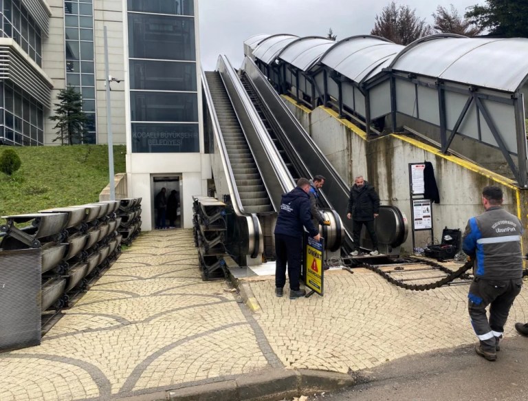 Umuttepe’de Yürüyen Merdivenler Yenilendi