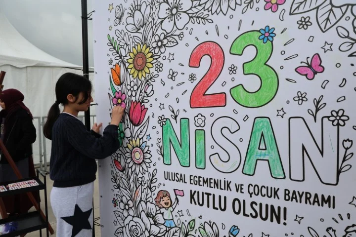 23 Nisan Şenliği Coşkuyla Başladı