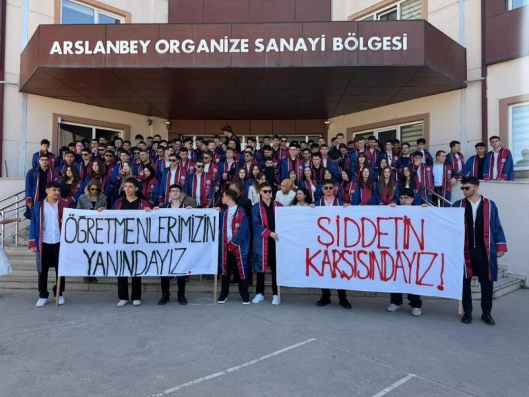 Arslanbey Koto Teknik Koleji şiddete karşı tek ses