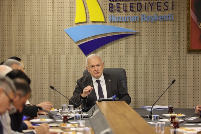 Karamürsel Belediyesi’nin Nisan ayı meclis toplantısı yapıldı