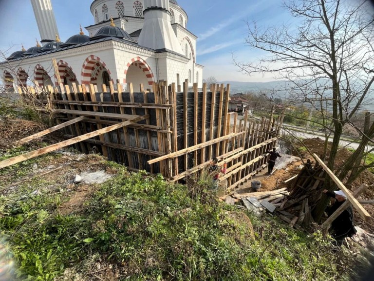 Kocaeli Büyükşehir’den köy camilerine kapsamlı bakım