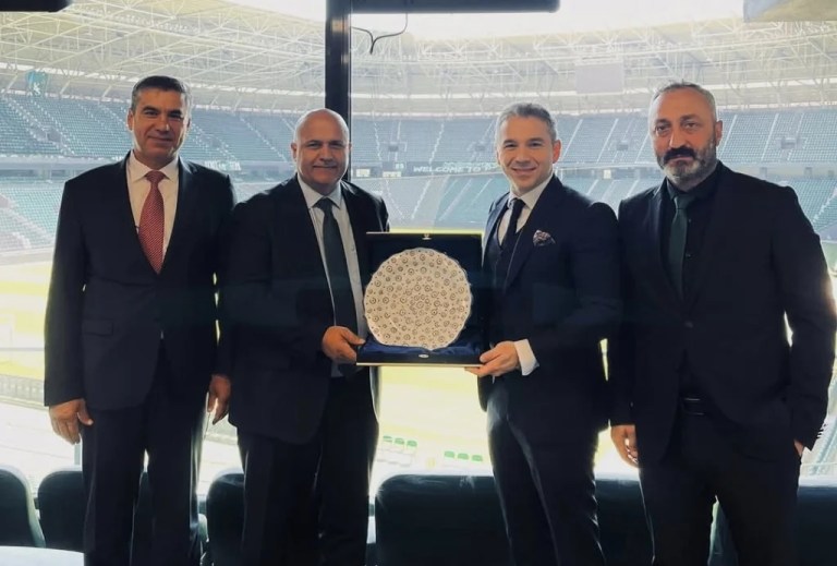 Kocaelispor taraftarına özel kredi kartı