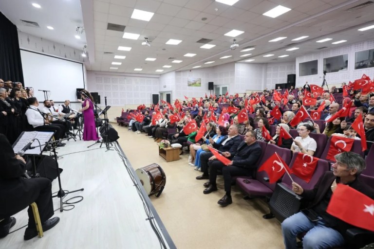 Kartepe’de 19 Mayıs coşkusu yaşandı