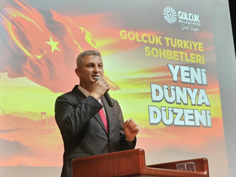 Gölcük’te yeni dünya düzeni masaya yatırıldı