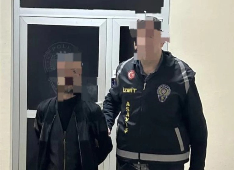 Aranan hükümlü İzmit’te kıskıvrak yakalandı!