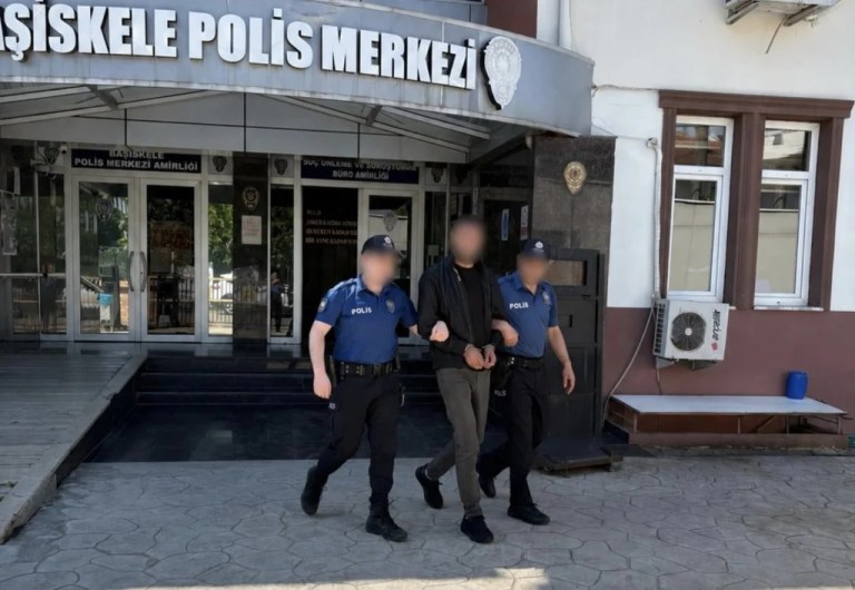 Dolandırıcılıktan aranan hükümlü Başiskele’de yakalandı!