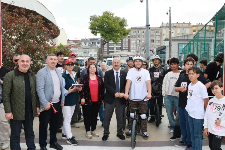 Gebze’de BMX Şampiyonası nefes kesti