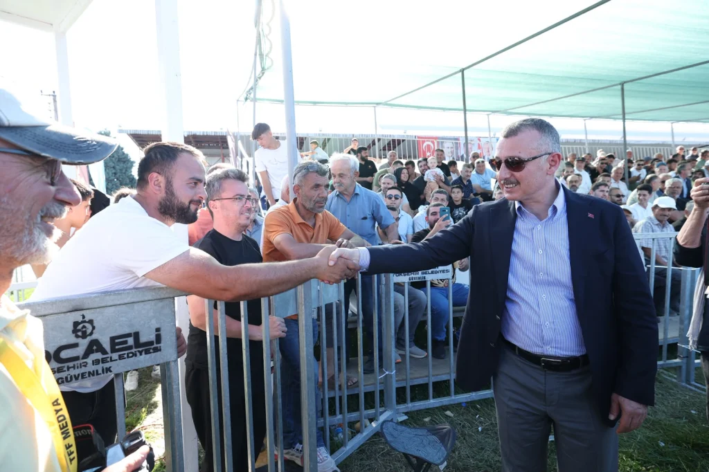 Sekapark’ta altın kemer Feyzullah Aktürk’ün!